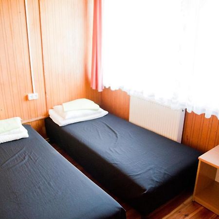 Camping Oaza Blonie Kornik Domki Standard - 3 Pokoje Ngoại thất bức ảnh