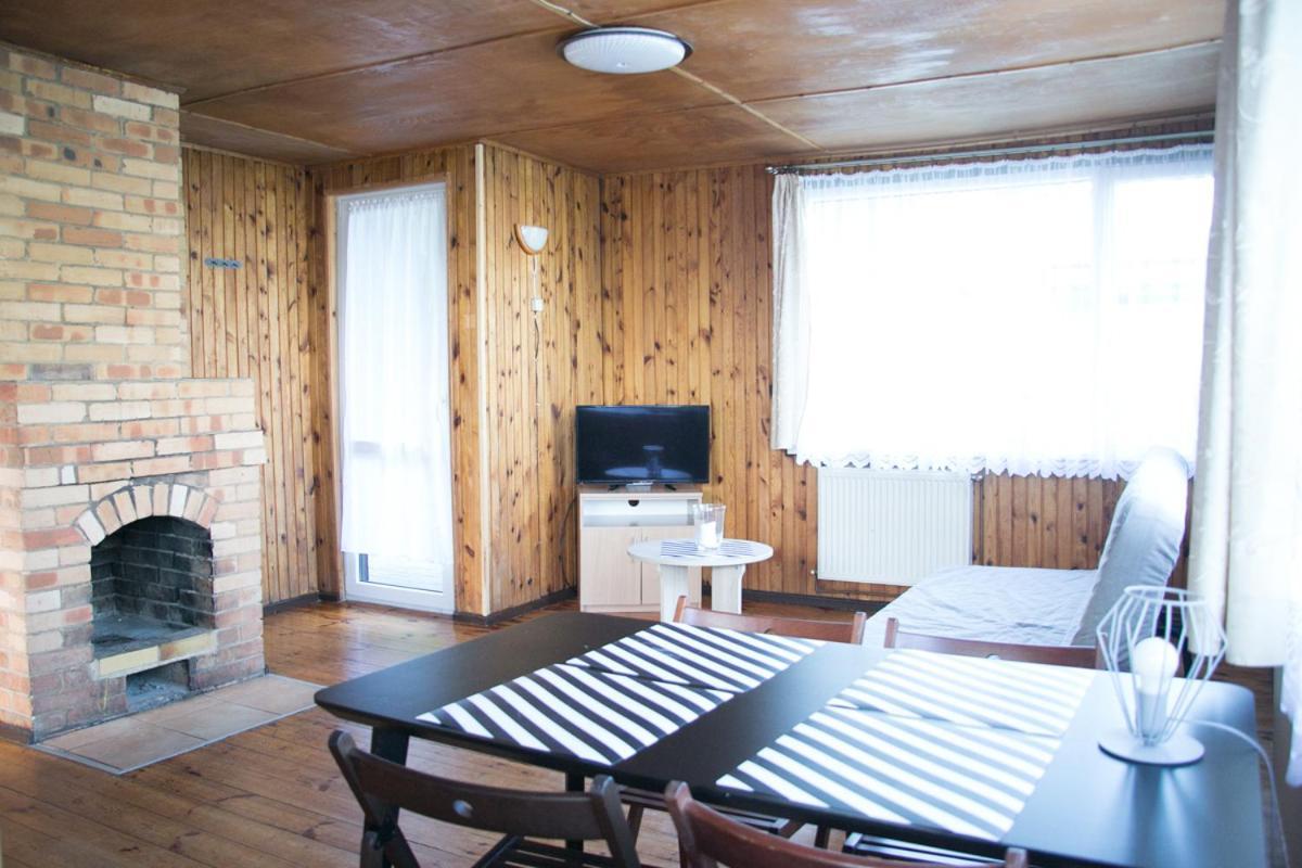 Camping Oaza Blonie Kornik Domki Standard - 3 Pokoje Ngoại thất bức ảnh
