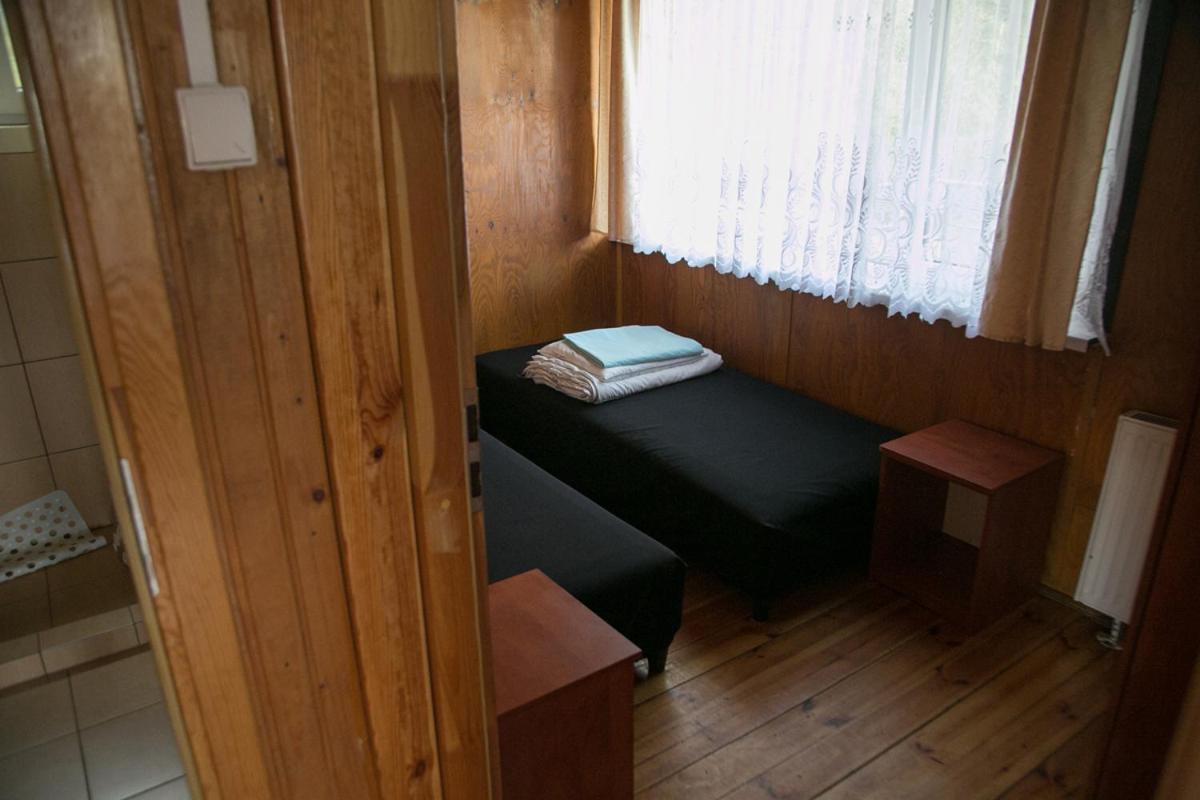 Camping Oaza Blonie Kornik Domki Standard - 3 Pokoje Ngoại thất bức ảnh
